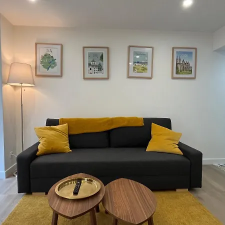 Riva, Appt Renove Dans Le Bourg De Apartment