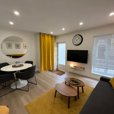 Riva, Appt Renove Dans Le Bourg De Daire *